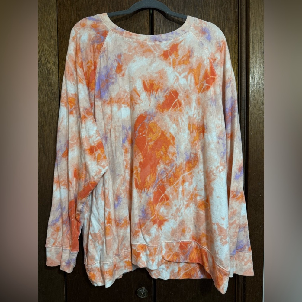 Old Navy Tie-Dye Top in Orange and Purple size 3x